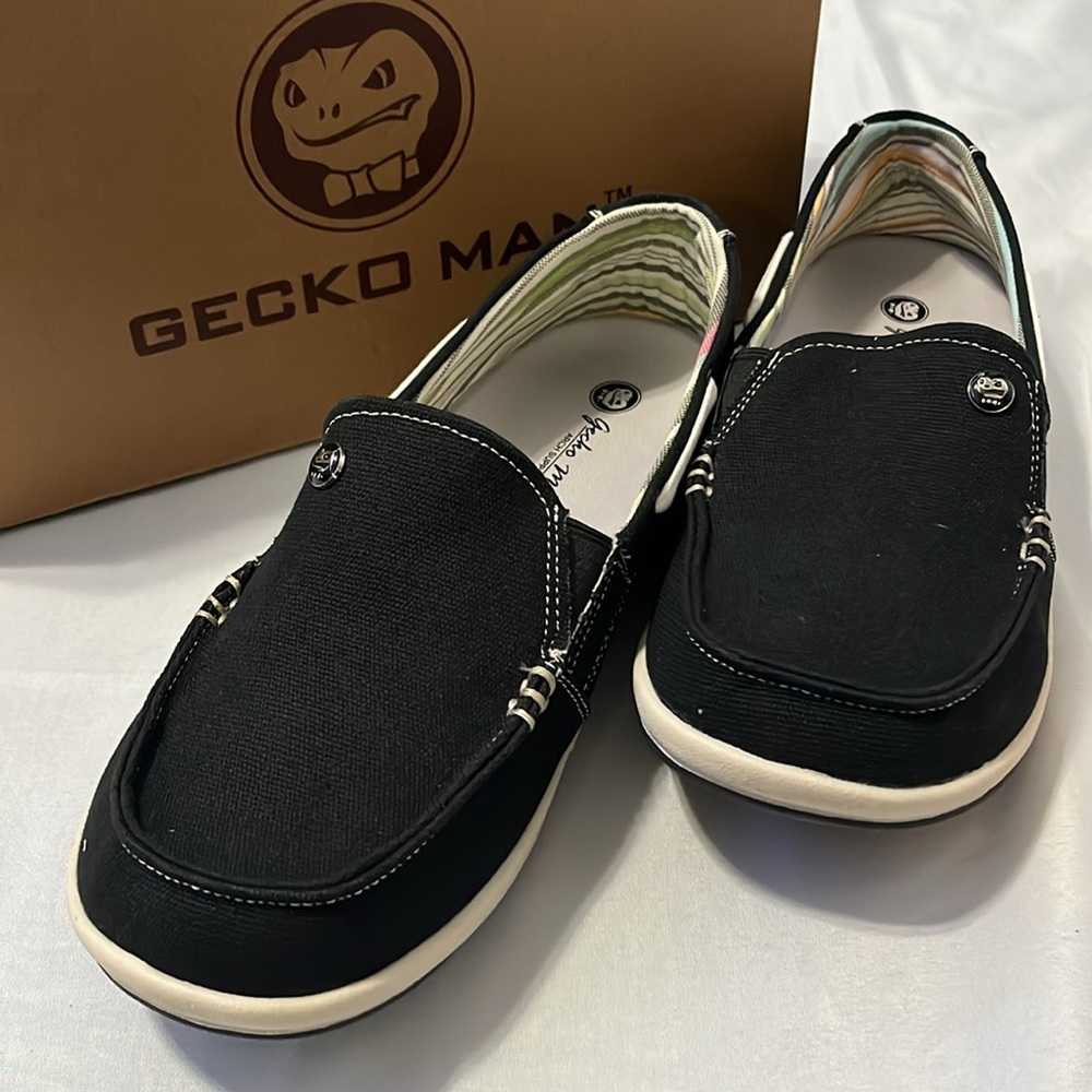 BNWT GECKO MAN BLACK LOAFERS - Picture 2 of 6